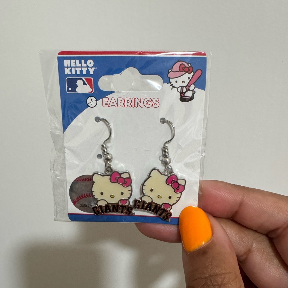 Hello Kitty/MLB Official San Francisco Giants Earrings - NWT